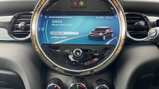 MINI Hatchback 1.5 Cooper Classic Premium 5dr Auto Petrol Hatchback